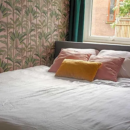 Barbarossa Hostel *